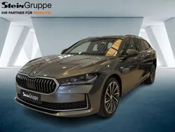Grau Neu 2025 Skoda Superb LAURIN & KLEMENT Kombi | 51.989 € (Teuer)