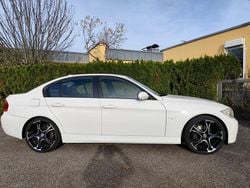 Weiß Gebraucht 2007 BMW 320 Limousine | 4.000 € (Guter Preis)