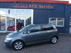 Grün Gebraucht 2008 VW Golf Plus Cross United Van / Kleinbus | 5.990 € (Guter Preis)