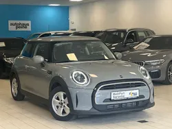 Grau Gebraucht 2022 Mini ONE Essential Kleinwagen | 15.979 € (Guter Preis)