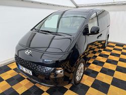 Schwarz Neu 2025 Hyundai Staria Van | 41.400 € (Guter Preis)