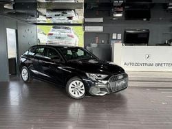 Mythosschwarz Gebraucht 2022 Audi A3 Sportback e-tron Sport Limousine | 20.480 € (Guter Preis)