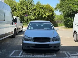 Silber Gebraucht 2001 Mercedes C180 Classic Limousine | 1.790 € (Guter Preis)