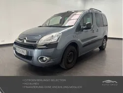 Grau Gebraucht 2012 Citroën Berlingo SELECTION Van / Kleinbus | 5.900 € (Guter Preis)