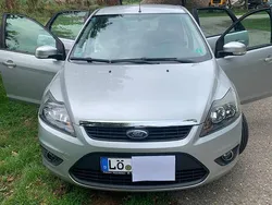 Silber Gebraucht 2008 Ford Focus Sport Limousine | 2.950 € (Fairer Preis)