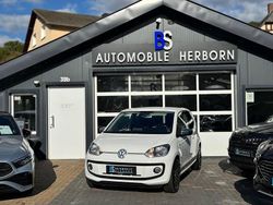 Weiß Gebraucht 2015 VW up! Kleinwagen | 7.990 € (Etwas zu teuer)