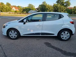 Weiß Gebraucht 2014 Renault Clio IV Expression Limousine | 3.500 € (Superpreis)