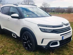 Weiß Gebraucht 2020 Citroën C5 Aircross Shine SUV | 23.750 € (Fairer Preis)