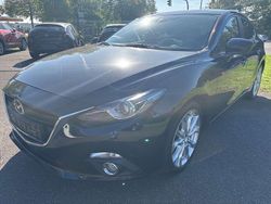 Onyxschwarz metallic Gebraucht 2015 Mazda 3 Sports-Line Limousine | 12.990 € (Teuer)