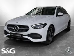 Weiß Gebraucht 2024 Mercedes C180 Avantgarde Kombi | 35.590 € (Fairer Preis)