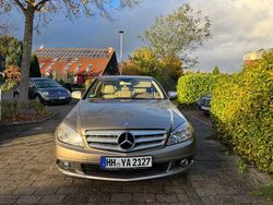Gelb Gebraucht 2007 Mercedes C180 Classic Limousine | 6.600 € (Superpreis)