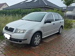 Silber Gebraucht 2004 Skoda Fabia Kombi | 2.200 € (Etwas zu teuer)