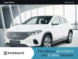 Weiß Gebraucht 2024 Mercedes EQA300 SUV | 35.980 € (Guter Preis)
