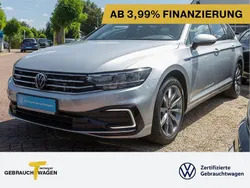 Silber Gebraucht 2021 VW Passat GTE Kombi | 19.950 € (Guter Preis)