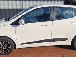 Weiß Gebraucht 2018 Hyundai i10 Kleinwagen | 8.900 € (Guter Preis)