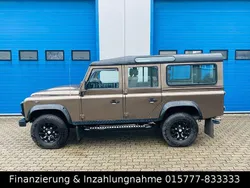 Braun Gebraucht 2013 Land Rover Defender SUV | 55.900 €