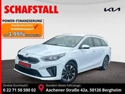 Weiss ((wd) cararraweiss) Gebraucht 2021 Kia Ceed Sportswagon Vision Kombi | 16.979 € (Guter Preis)