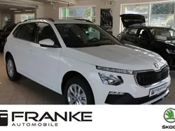 Candyweiß Gebraucht 2024 Skoda Kamiq Selection SUV | 29.970 €
