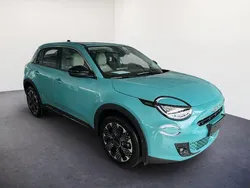 Cielo blau cielo blau Neu 2024 Fiat 600 La Prima SUV | 29.889 € (Etwas zu teuer)