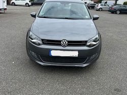 Grau Gebraucht 2012 VW Polo Highline Limousine | 7.300 € (Fairer Preis)