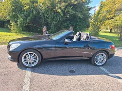 Schwarz Gebraucht 2012 Mercedes SLK200 Cabrio | 12.200 €