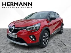 Dezirrot metallic, black pear Gebraucht 2024 Renault Captur Techno SUV | 24.285 € (Fairer Preis)