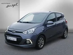 Grau metallic Gebraucht 2016 Hyundai i10 Passion Kleinwagen | 8.489 € (Fairer Preis)