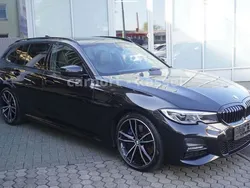 Schwarz Gebraucht 2021 BMW 330 M Sport Limousine | 38.990 € (Fairer Preis)