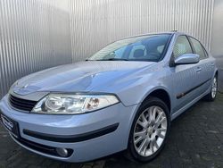 Blau Gebraucht 2002 Renault Laguna II Privilege Limousine | 2.990 € (Etwas zu teuer)