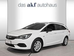 Weiß Gebraucht 2022 Opel Astra Edition Kombi | 15.950 € (Guter Preis)