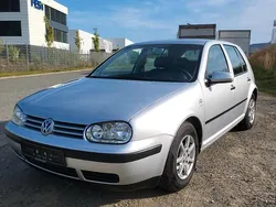 Silber Gebraucht 2003 VW Golf IV Limousine | 2.450 € (Etwas zu teuer)