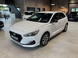 Polar white Gebraucht 2019 Hyundai i30 YES! Limousine | 12.980 € (Fairer Preis)