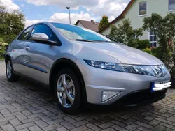 Silber Gebraucht 2007 Honda Civic Limousine | 5.500 € (Fairer Preis)