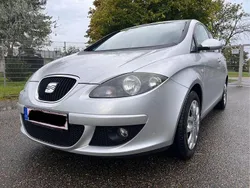 Silber Gebraucht 2004 Seat Altea Stylance Van / Kleinbus | 1.700 € (Fairer Preis)