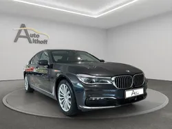 Grau Gebraucht 2019 BMW 740 Limousine | 34.999 € (Superpreis)