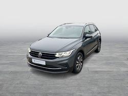 Grau Gebraucht 2022 VW Tiguan Active SUV | 25.479 € (Fairer Preis)