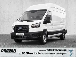 Weiss Gebraucht 2022 Ford Transit Van | 30.440 € (Etwas zu teuer)