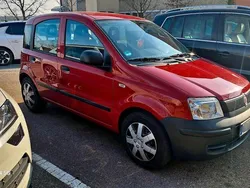 Rot Gebraucht 2010 Fiat Panda Kleinwagen | 2.850 € (Fairer Preis)