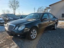 Schwarz Gebraucht 2007 Mercedes E200 Limousine | 4.450 € (Teuer)