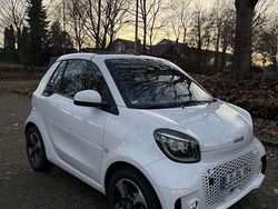 Weiß Gebraucht 2023 Smart ForTwo Electric Drive Passion Cabrio | 16.000 € (Fairer Preis)