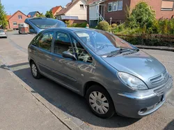 Blau Gebraucht 2006 Citroën Xsara Picasso Van / Kleinbus | 1.800 €