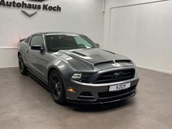 Grau Gebraucht 2014 Ford Mustang Coupé | 21.900 € (Etwas zu teuer)