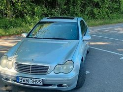 Silber Gebraucht 2004 Mercedes C200 Limousine | 2.100 € (Superpreis)