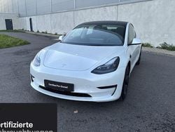 Weiß Gebraucht 2021 Tesla Model 3 Long Range RWD Limousine | 26.900 € (Fairer Preis)
