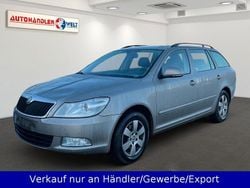 Beige Gebraucht 2011 Skoda Octavia Impuls Edition Kombi | 1.799 € (Superpreis)