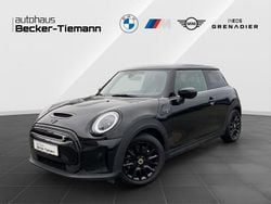 Midnight black Gebraucht 2023 Mini Cooper SE Hatch Kleinwagen | 18.801 € (Guter Preis)
