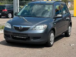 Grau Gebraucht 2004 Mazda 2 Kombi | 1.250 € (Guter Preis)