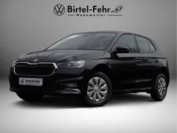 Grau Neu 2025 Skoda Fabia Essence Limousine | 18.999 € (Guter Preis)