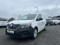 Weiß Gebraucht 2022 Renault Kangoo Van / Kleinbus | 19.990 € (Superpreis)
