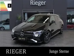 Schwarz Gebraucht 2024 Mercedes CLA200 Shooting Brake AMG Kombi | 35.889 € (Fairer Preis)